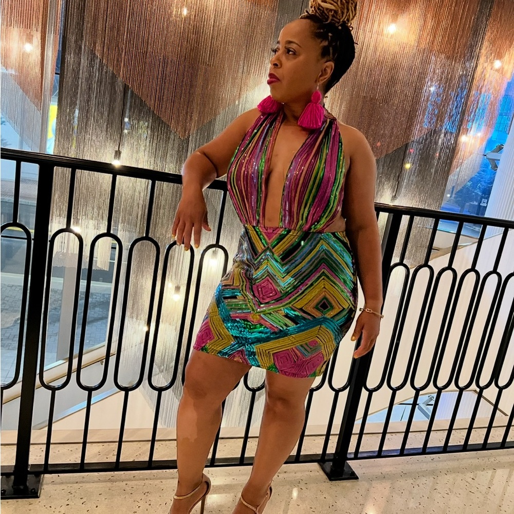 Multicolor Sequined Deep-V Halter Bodycon Dress